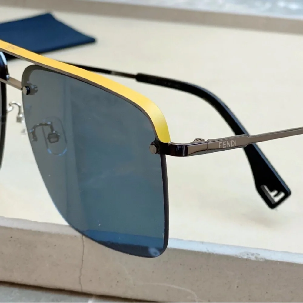 Fendi stylish sunglasses